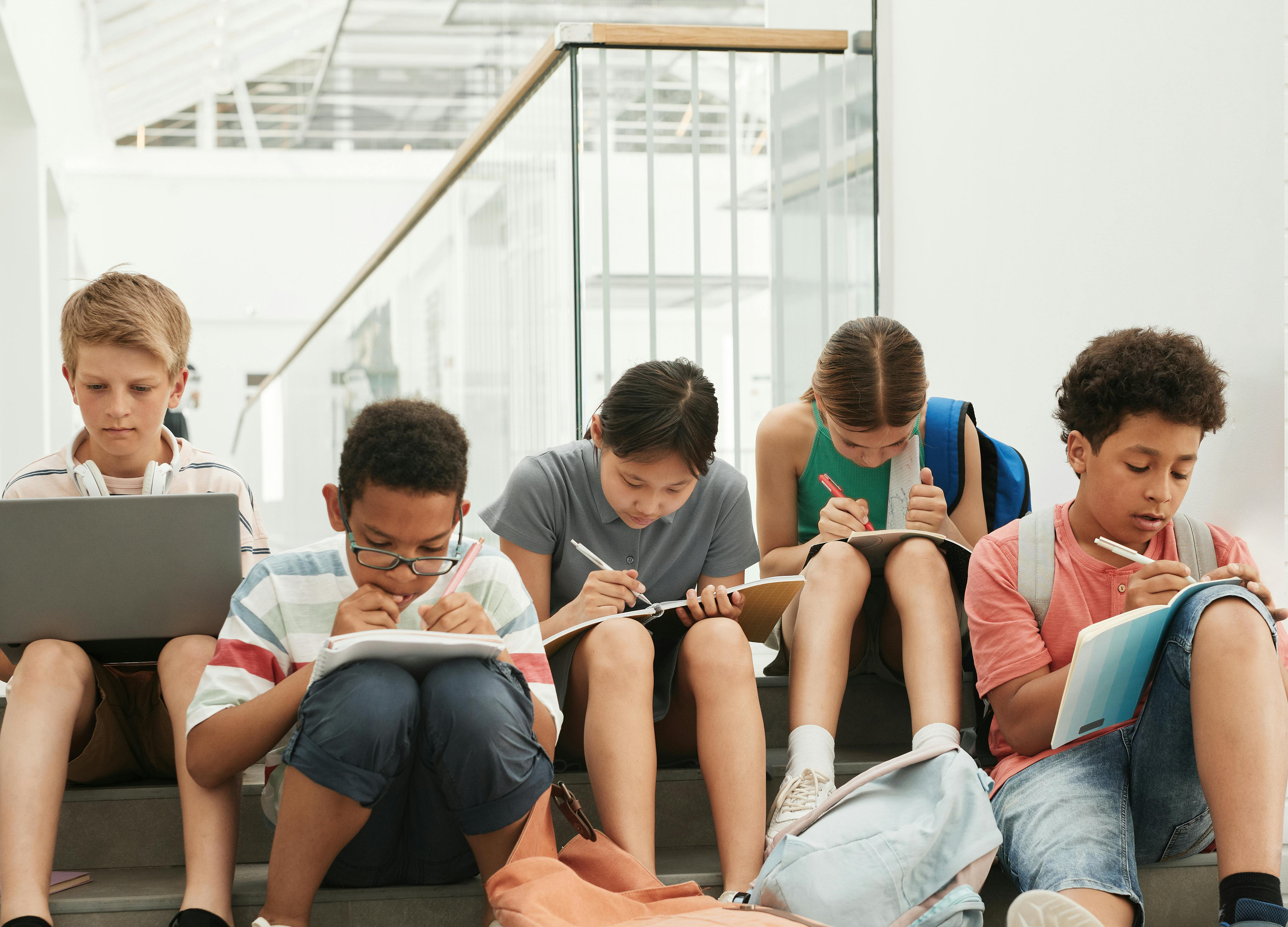 KidsStudyingHallway